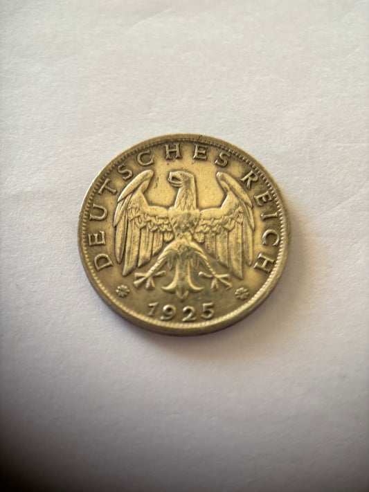 1925-A GERMAN 1 REICHSMARK, BERLIN MINT, 0.500 SILVER, 4.97G, AVERAGE VF35 GRADE