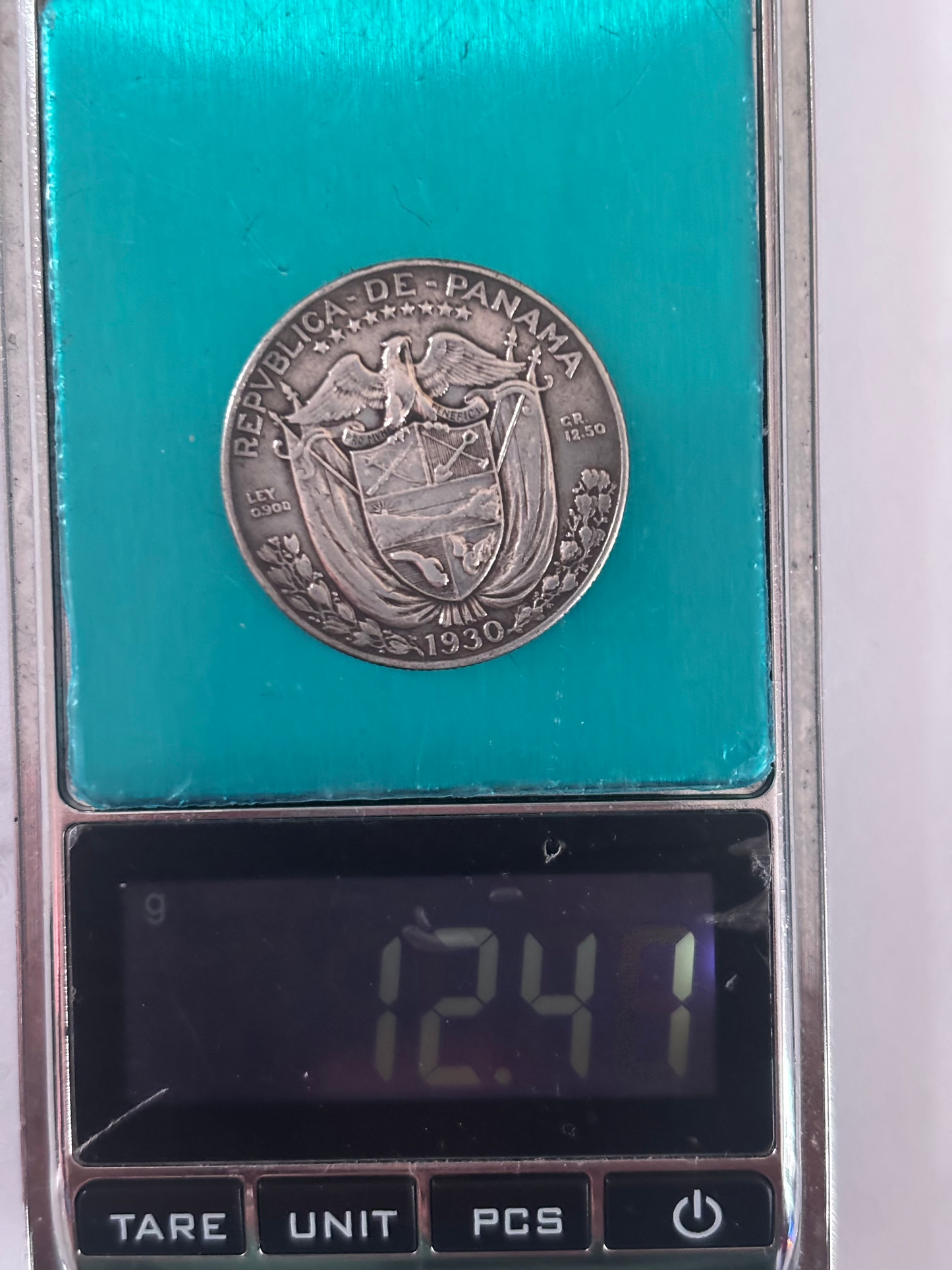 PANAMA 1/2 BALBOA 1930, 0.900 SILVER COIN, 300000 MINTED, RARE, 12.40grams, DECENT GRADE